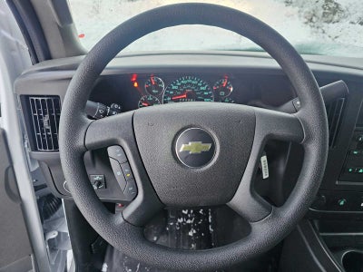 2024 Chevrolet Express Cutaway 3500 1WT