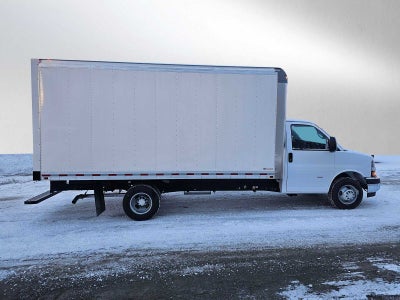 2024 Chevrolet Express Cutaway 3500 1WT