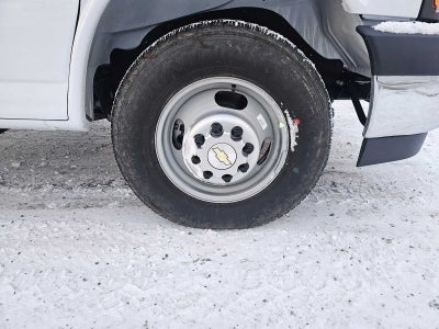2024 Chevrolet Express Cutaway 3500 1WT