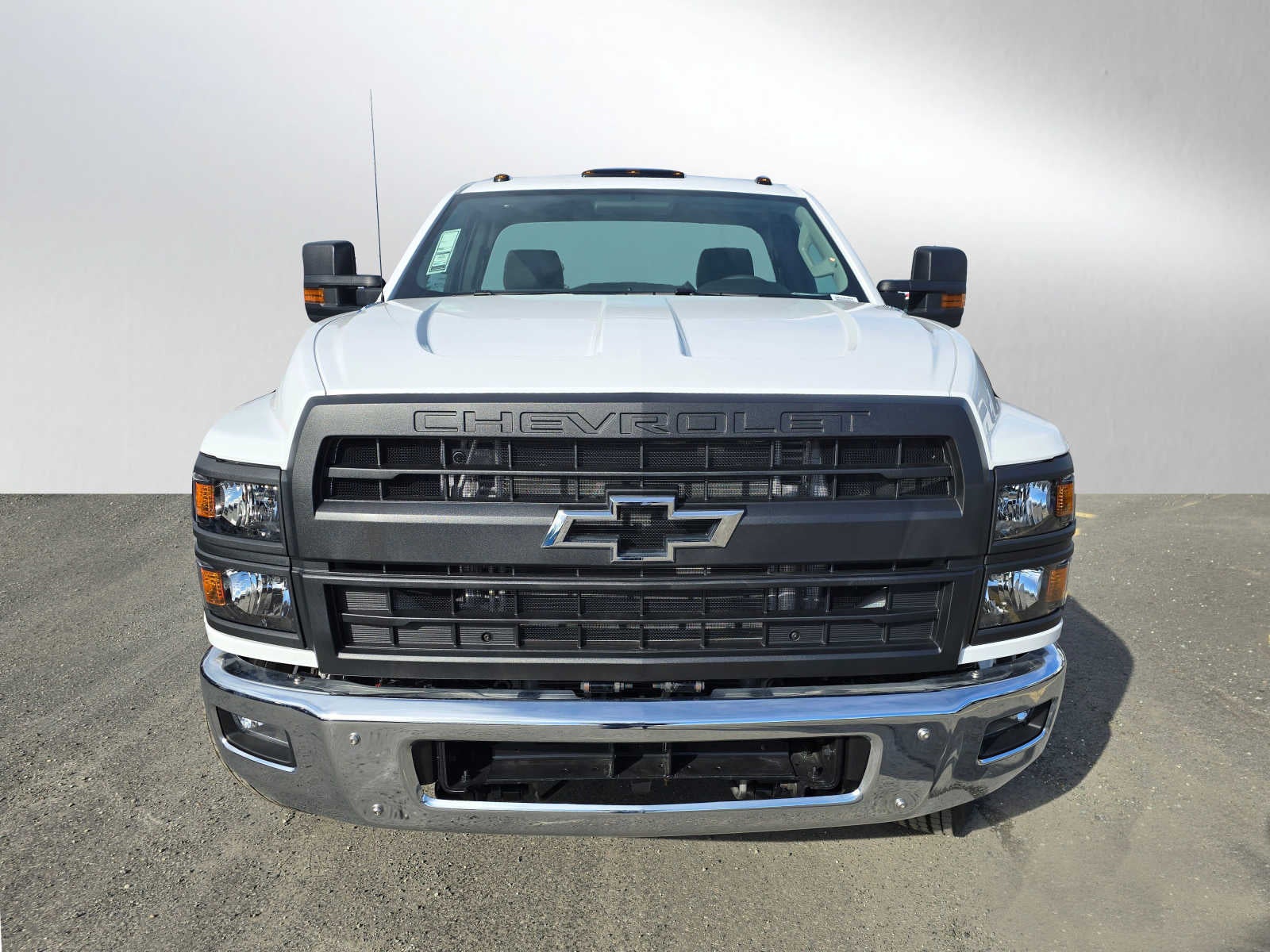2023 Chevrolet Silverado 5500 HD Work Truck