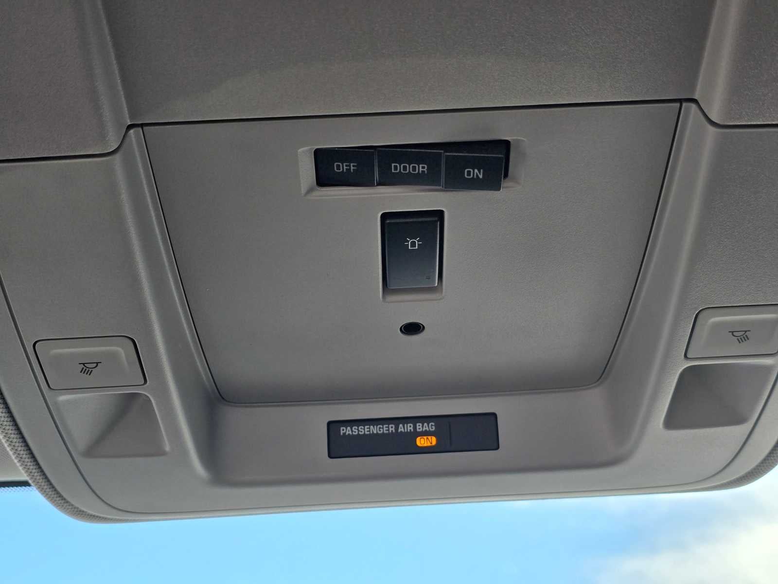 2023 Chevrolet Silverado 5500 HD Work Truck