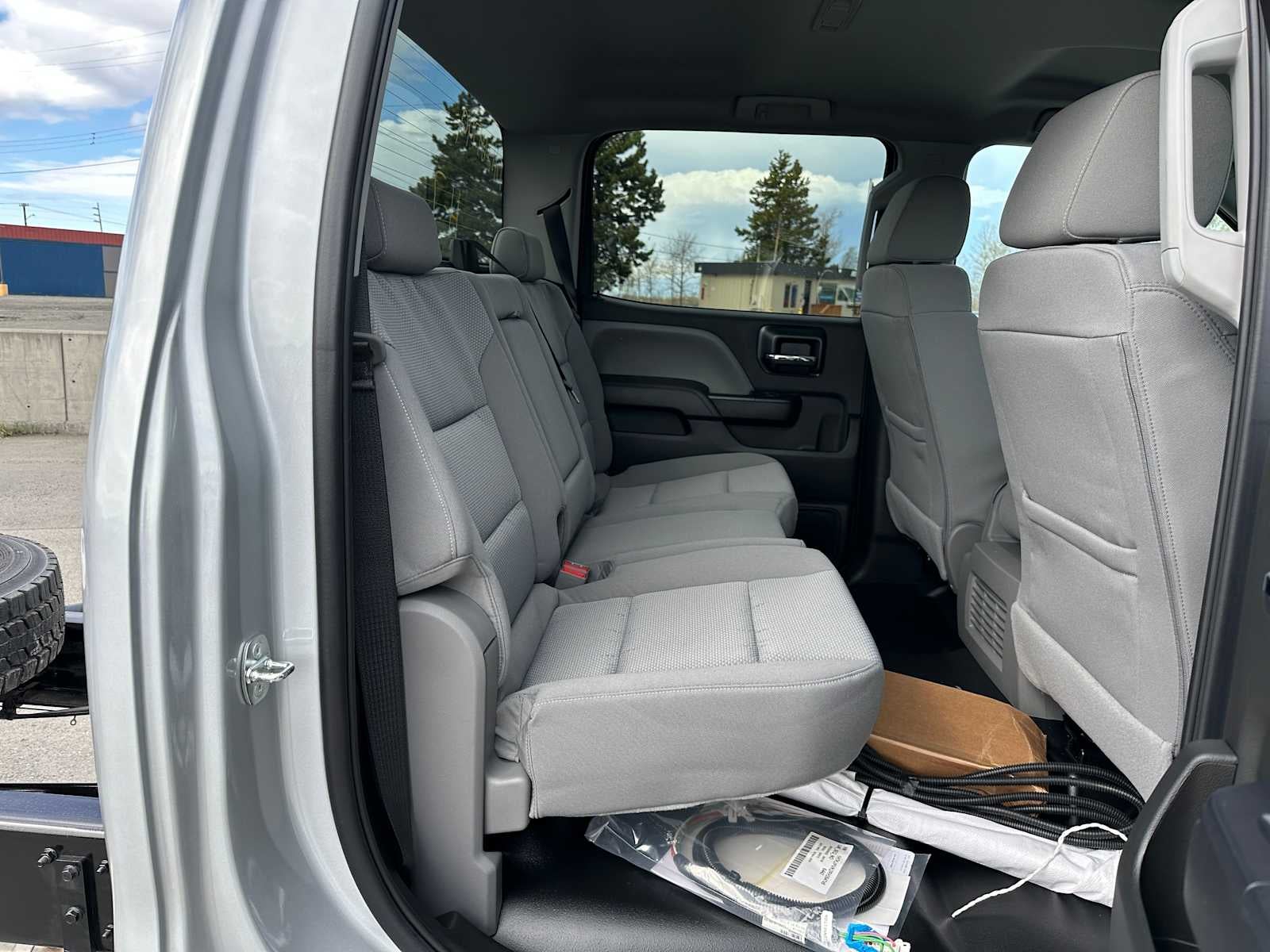 2024 Chevrolet Silverado 5500 HD Work Truck