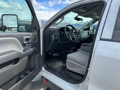 2024 Chevrolet Silverado 5500 HD Work Truck
