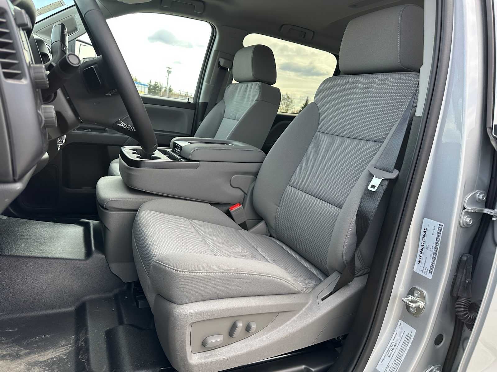 2024 Chevrolet Silverado 5500 HD Work Truck