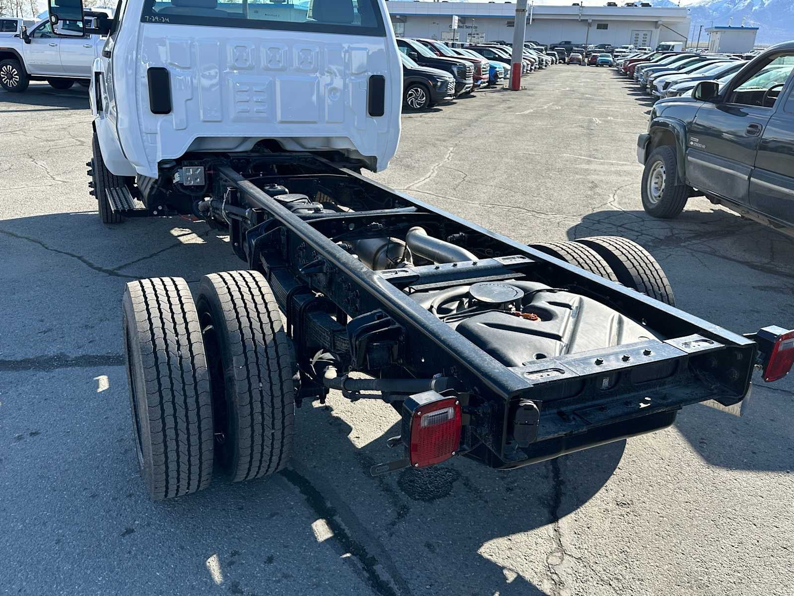 2024 Chevrolet Silverado 5500 HD LT