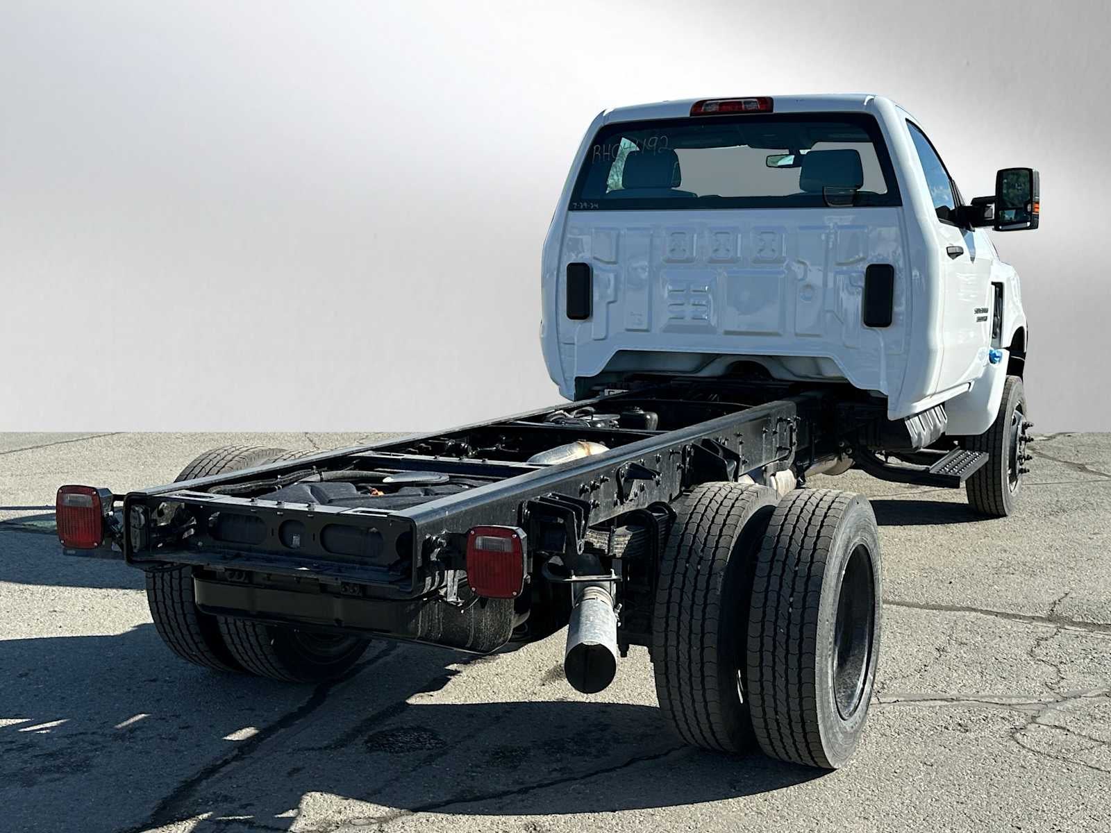 2024 Chevrolet Silverado 5500 HD LT