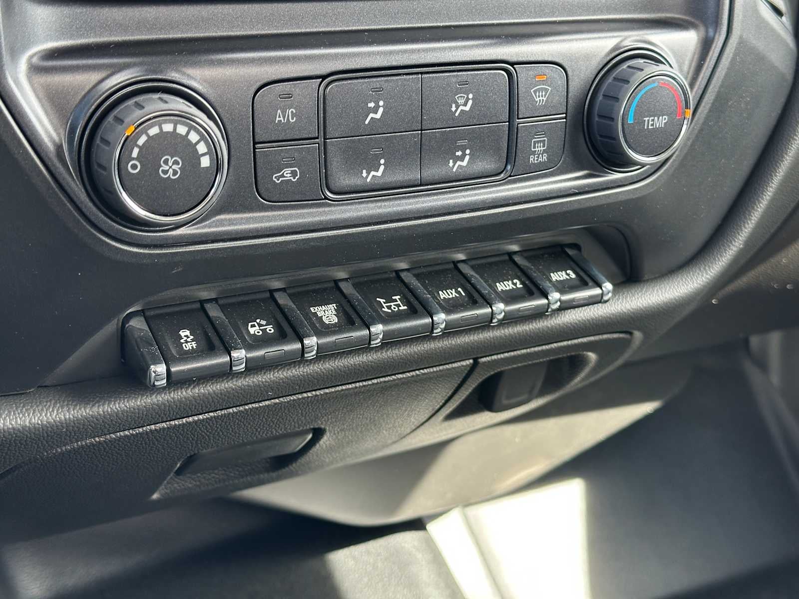 2024 Chevrolet Silverado 5500 HD Work Truck