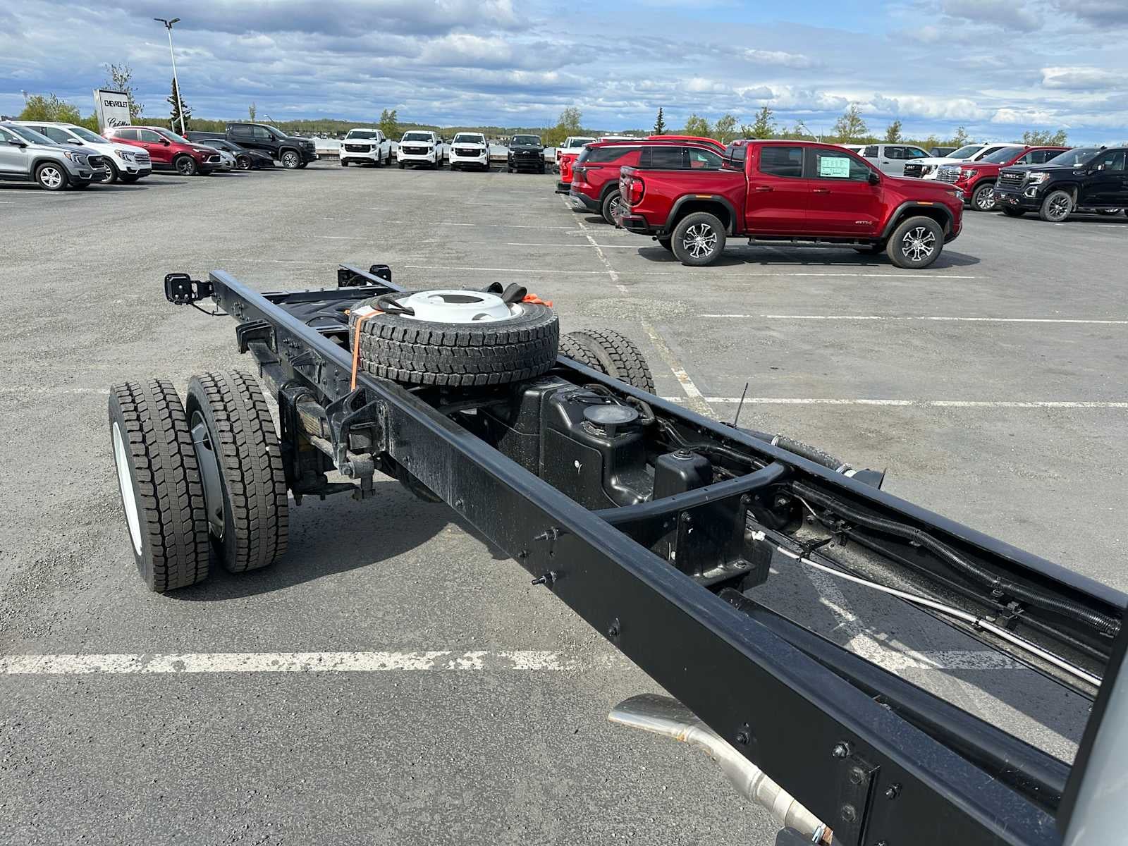 2024 Chevrolet Silverado 5500 HD Work Truck