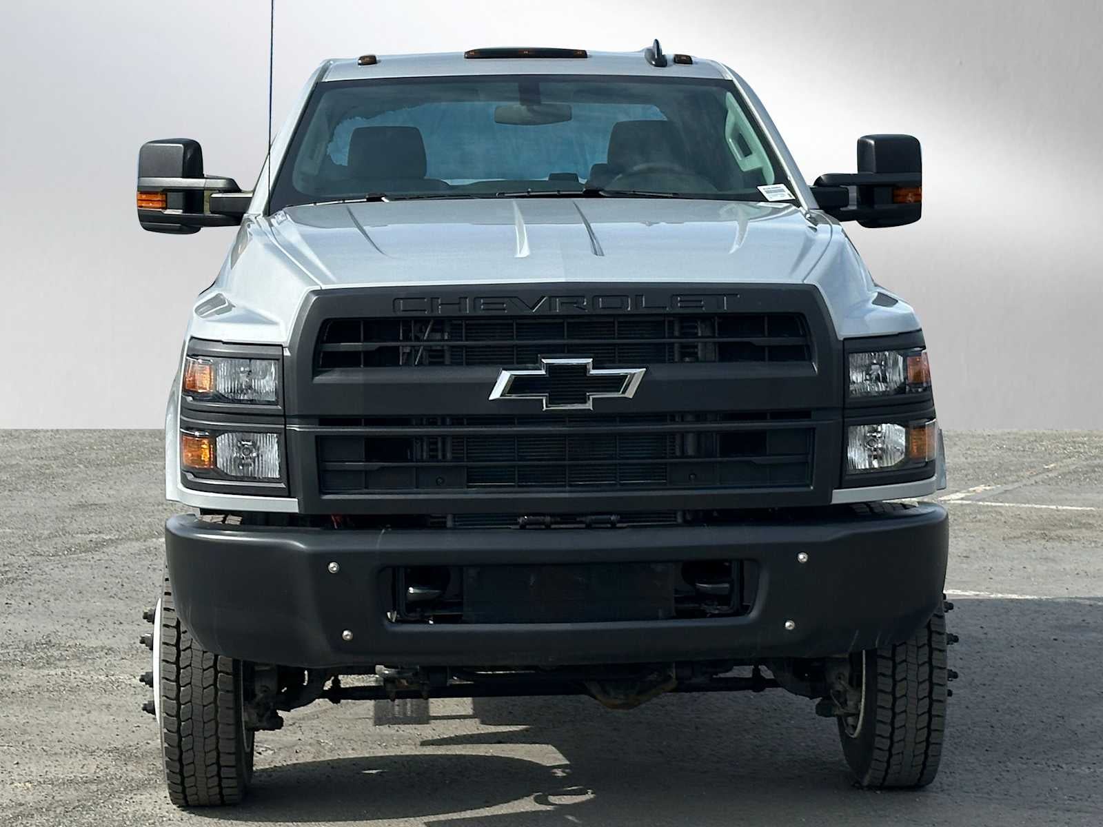 2024 Chevrolet Silverado 5500 HD Work Truck