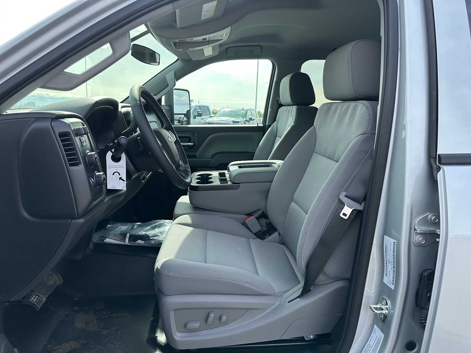 2024 Chevrolet Silverado 5500 HD Work Truck