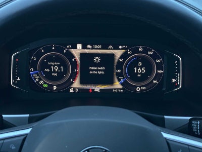 2023 Volkswagen Atlas Cross Sport 3.6L V6 SEL Premium R-Line