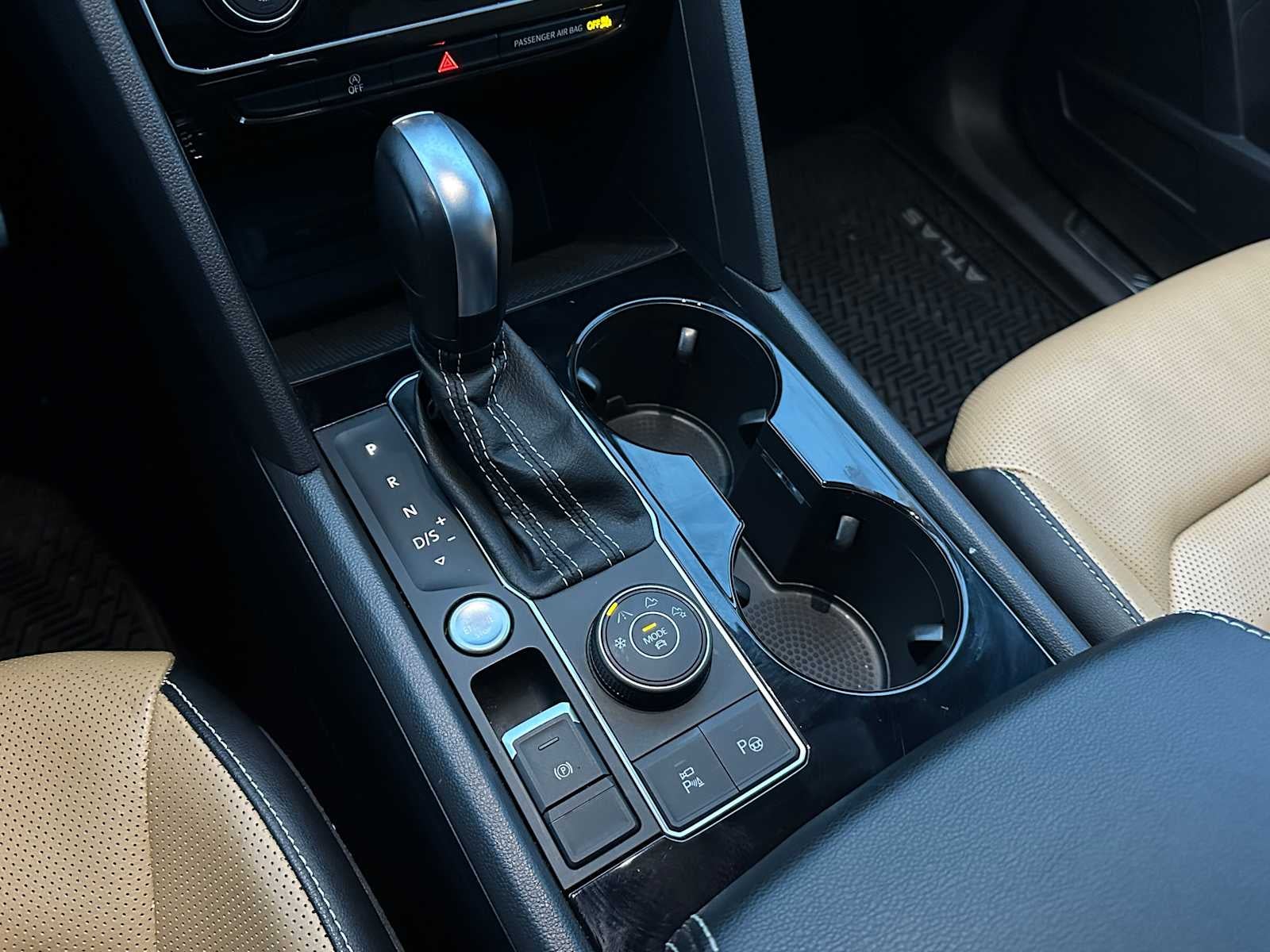 2023 Volkswagen Atlas Cross Sport 3.6L V6 SEL Premium R-Line