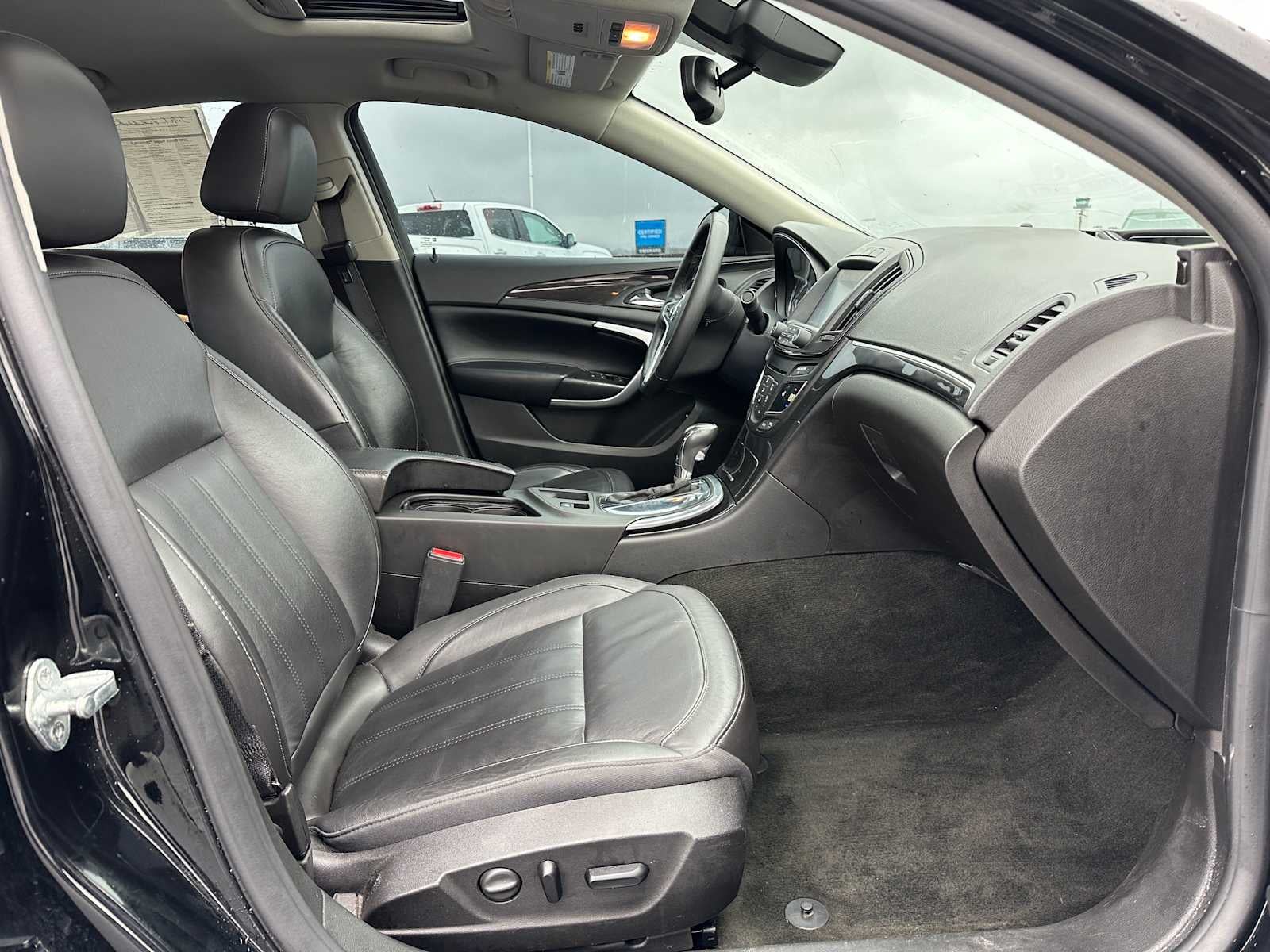 2017 Buick Regal Premium II