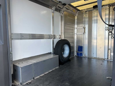 2025 Chevrolet BrightDrop 400 FWD 400