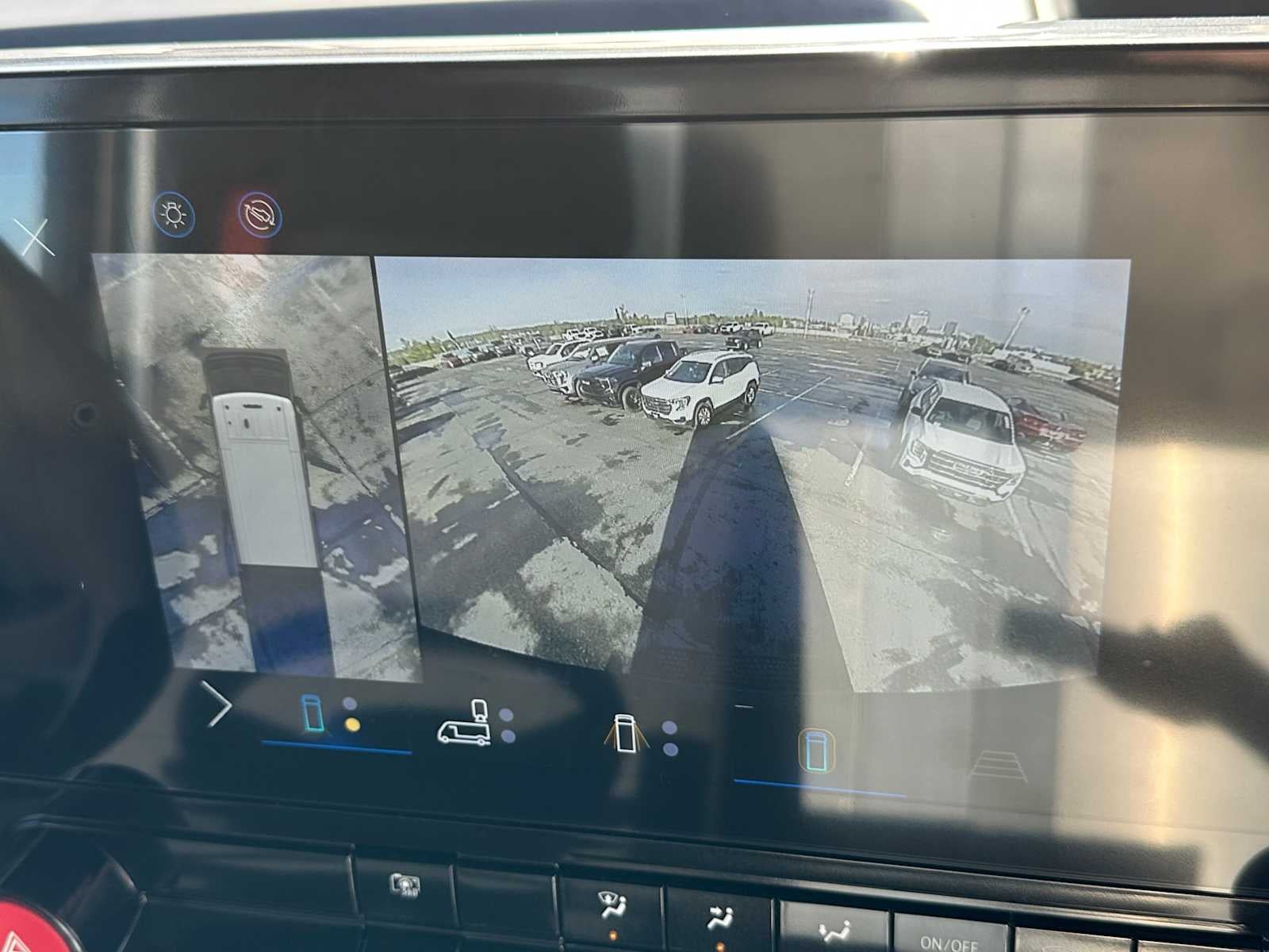 2025 Chevrolet BrightDrop 400 FWD 400