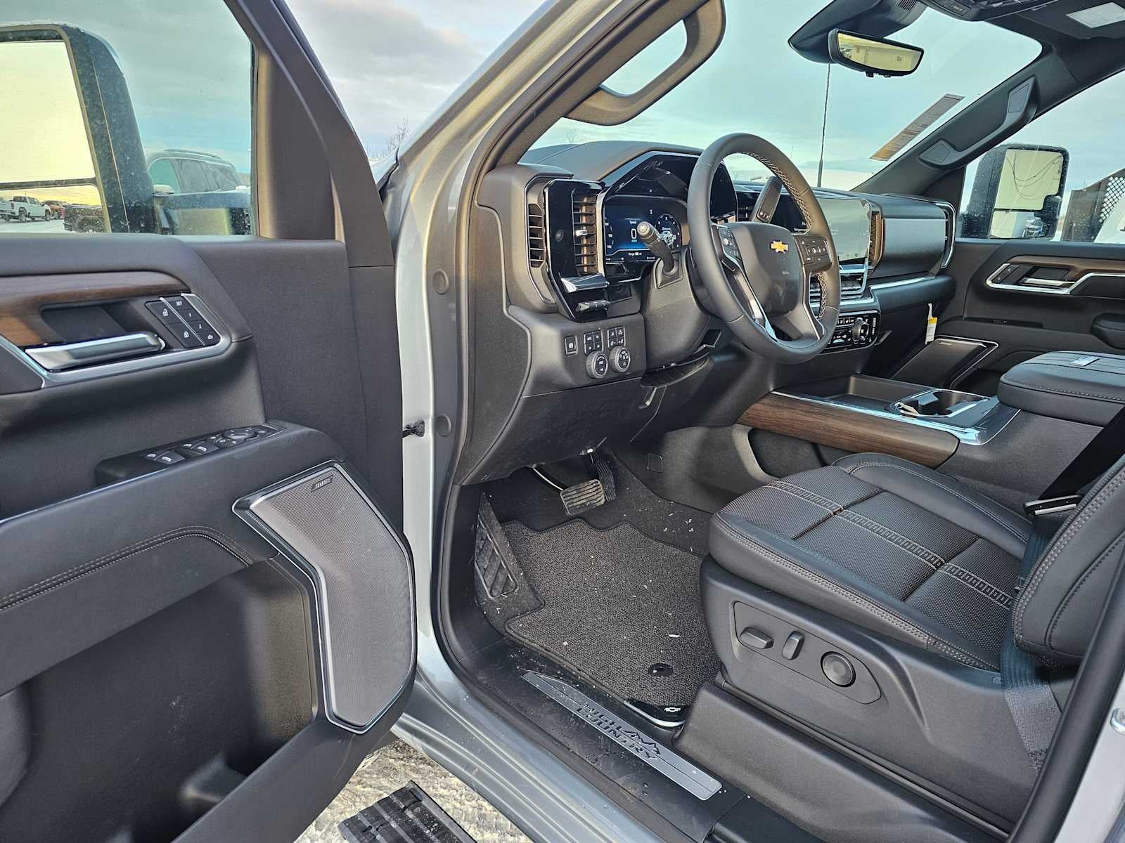 2025 Chevrolet Silverado 2500 HD High Country