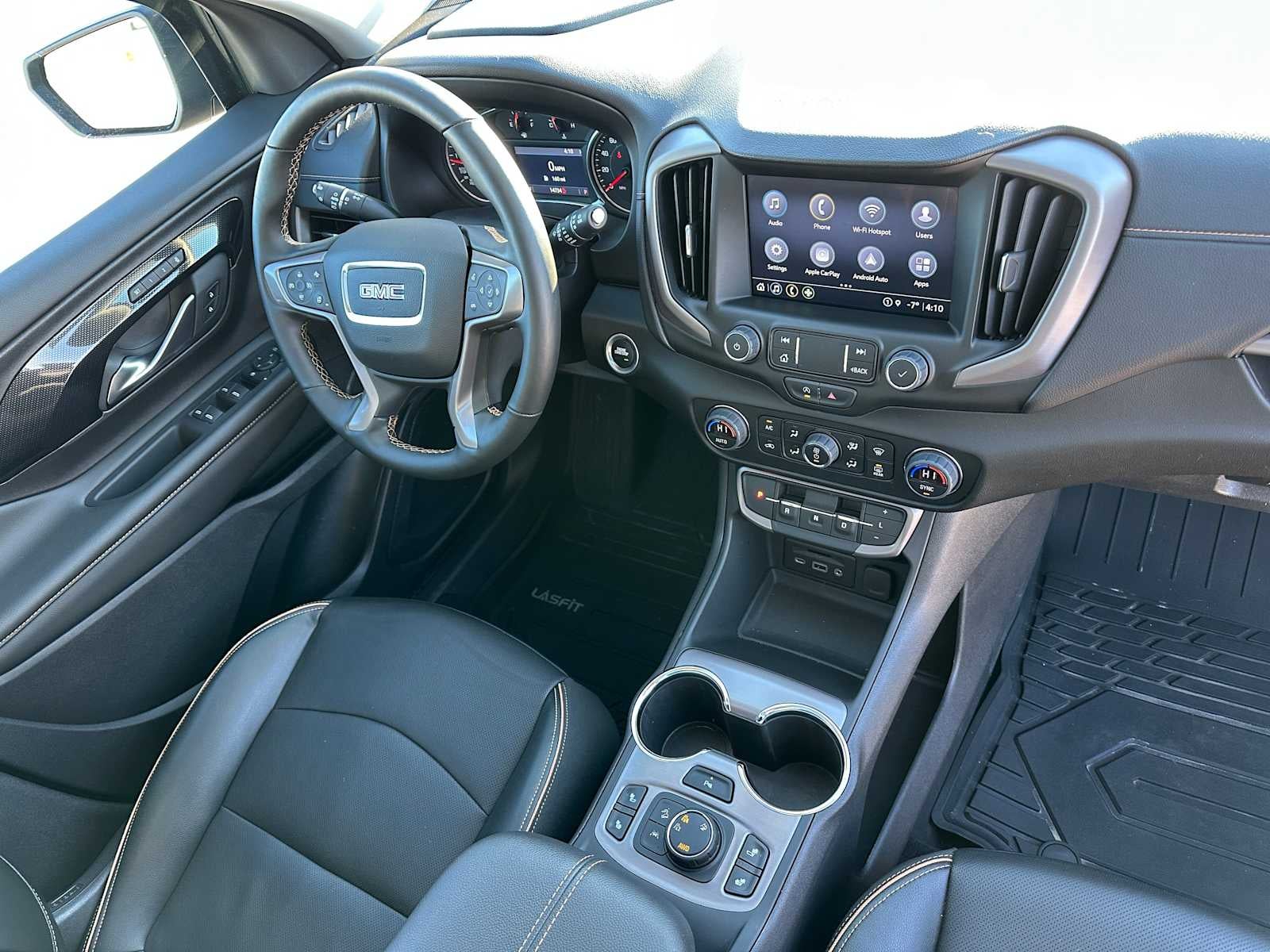 2024 GMC Terrain AT4