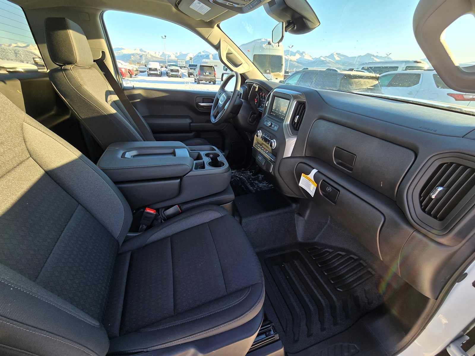 2025 GMC Sierra 1500 Pro