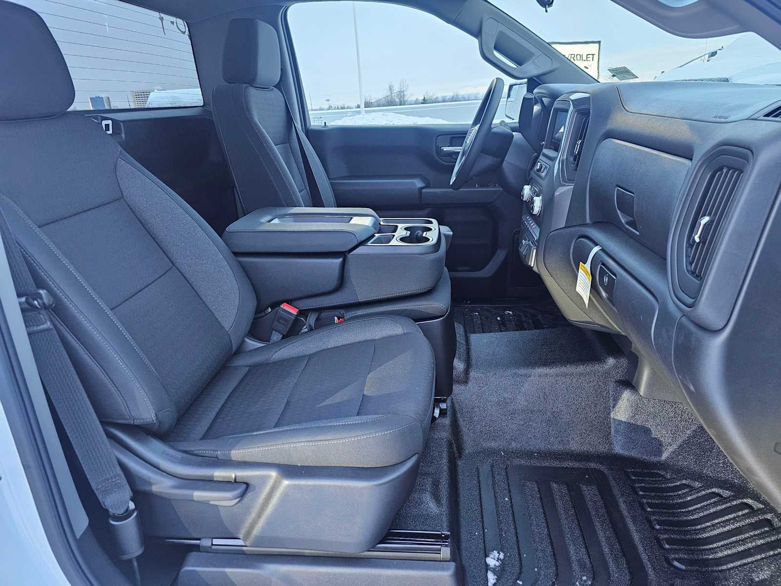 2025 GMC Sierra 1500 Pro