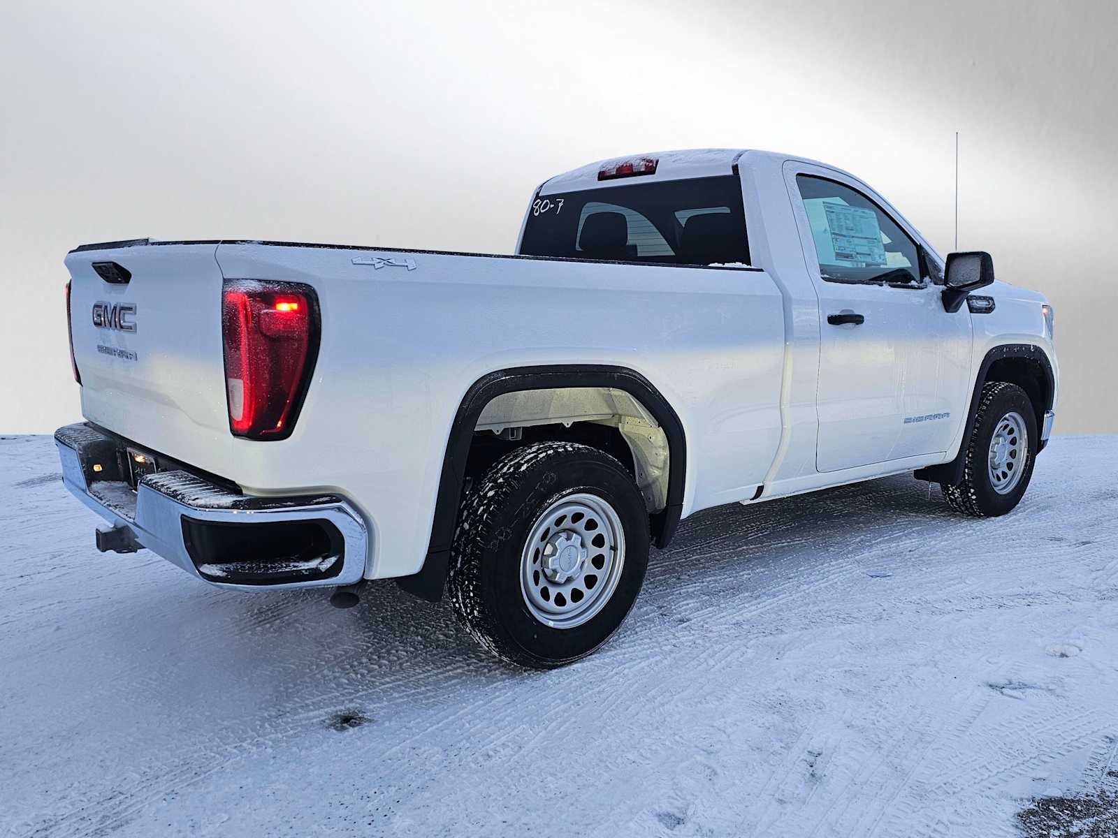 2025 GMC Sierra 1500 Pro