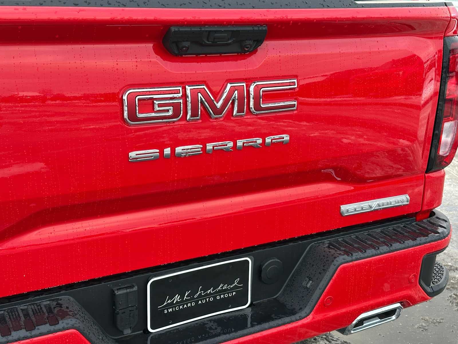 2026 GMC Sierra 1500 Elevation
