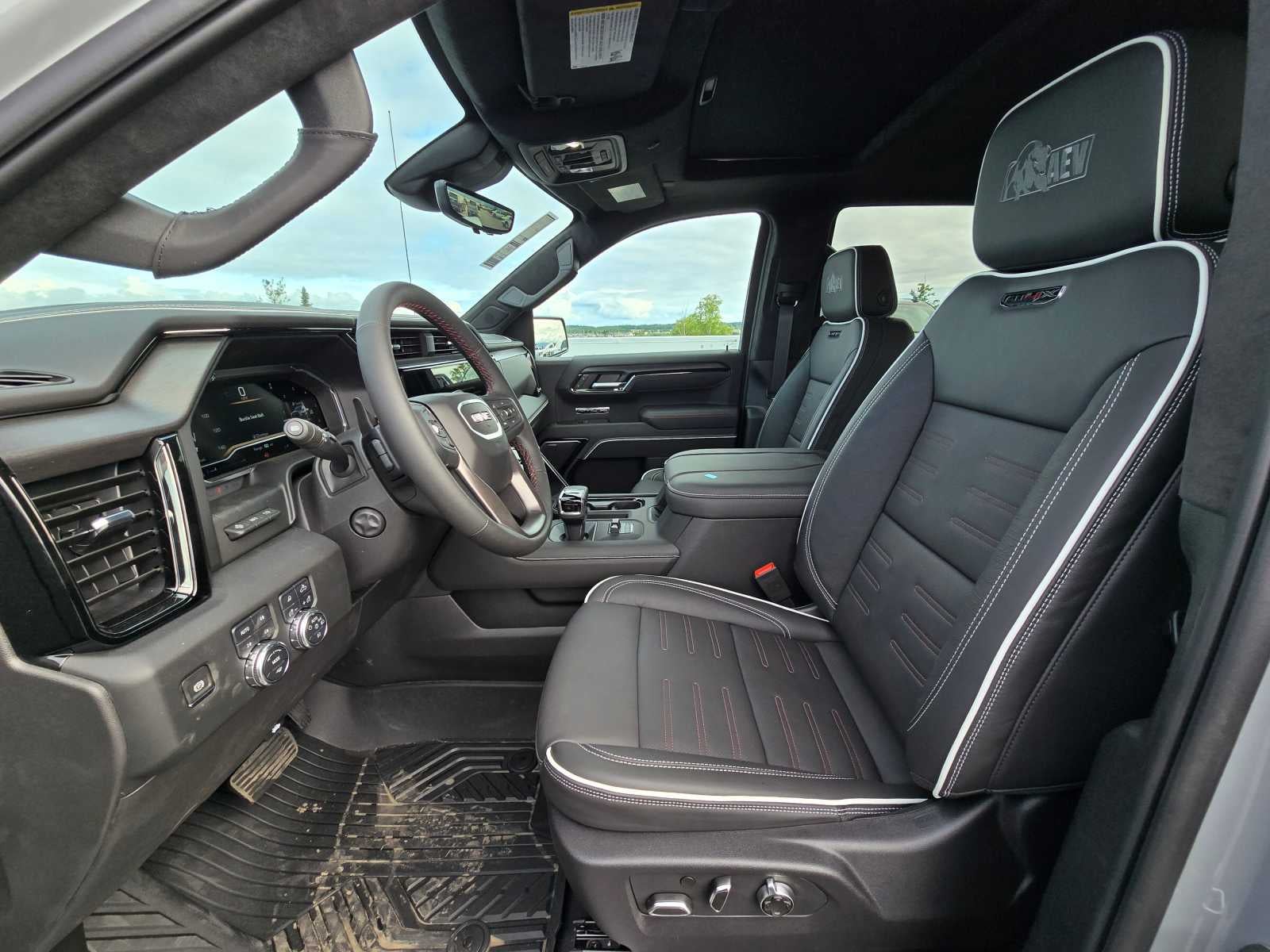 2024 GMC Sierra 1500 AT4X