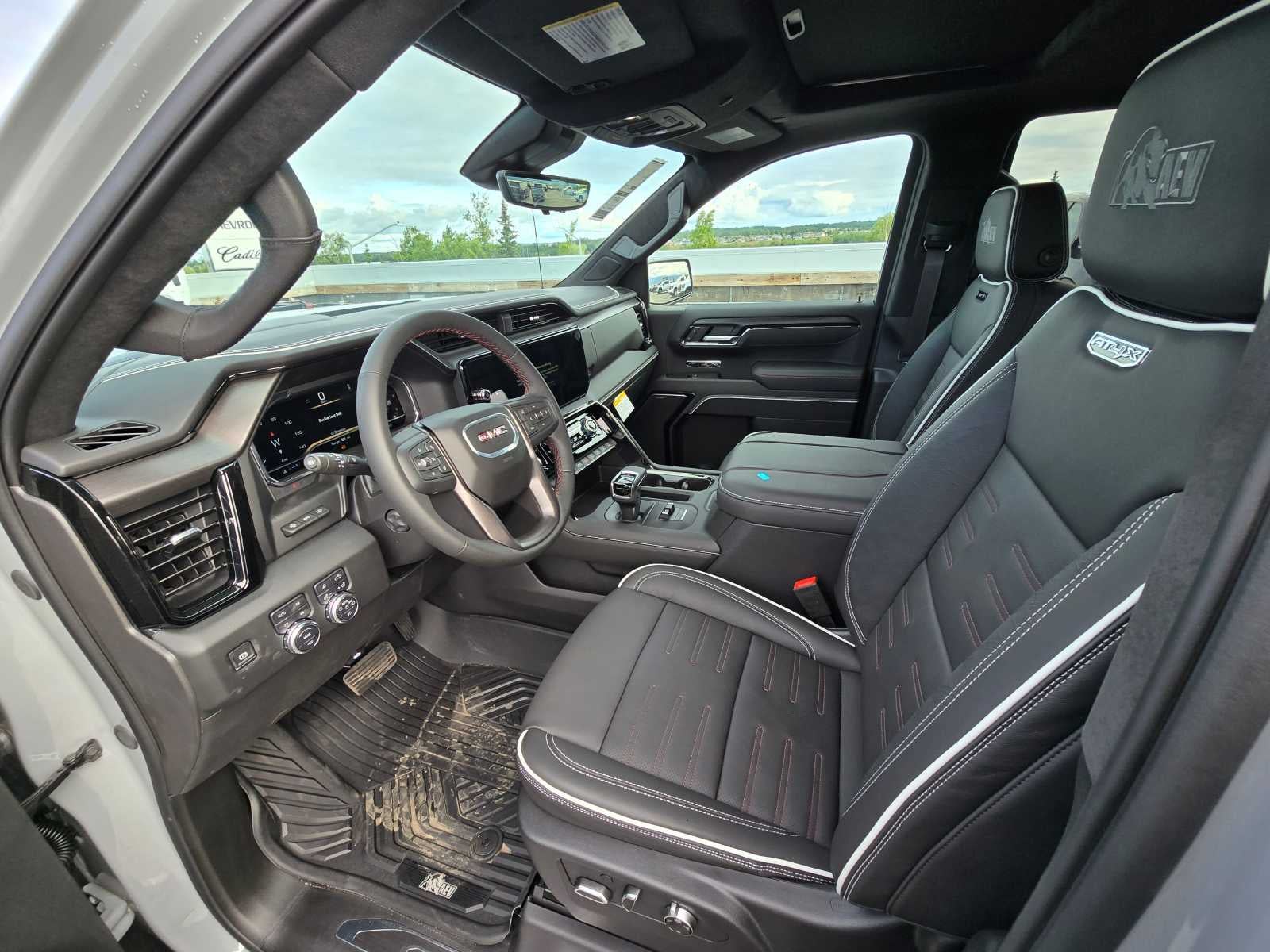 2024 GMC Sierra 1500 AT4X