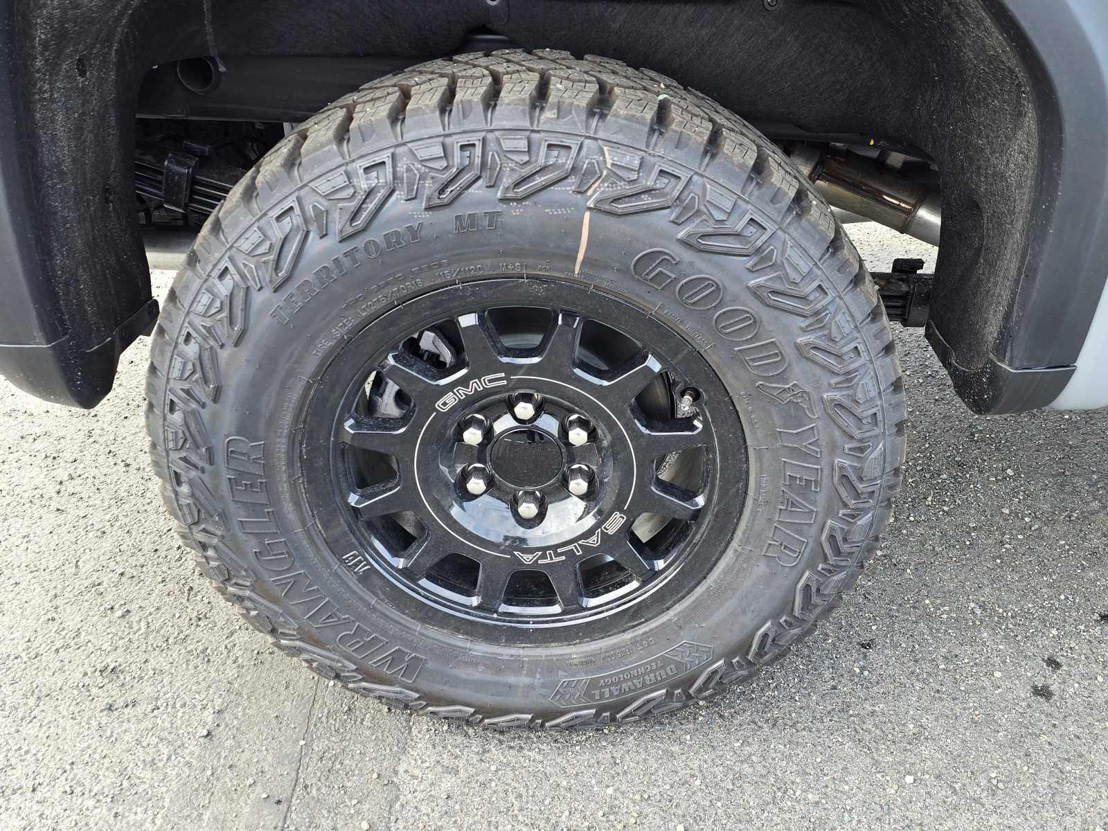 2024 GMC Sierra 1500 AT4X