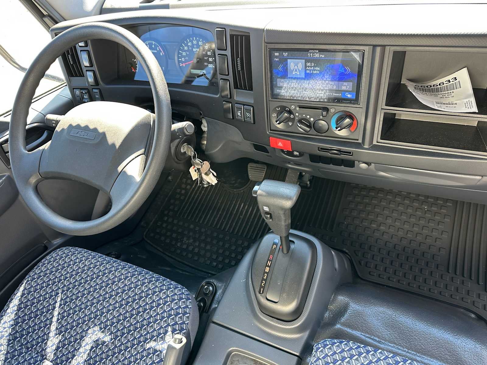 2025 Chevrolet Low Cab Forward 5500 HG Base