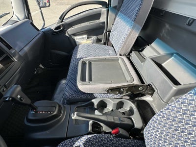 2025 Chevrolet Low Cab Forward 5500 HG Base