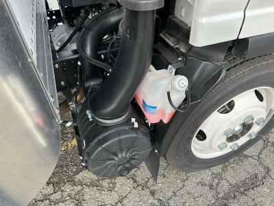 2025 Chevrolet Low Cab Forward 5500 HG Base