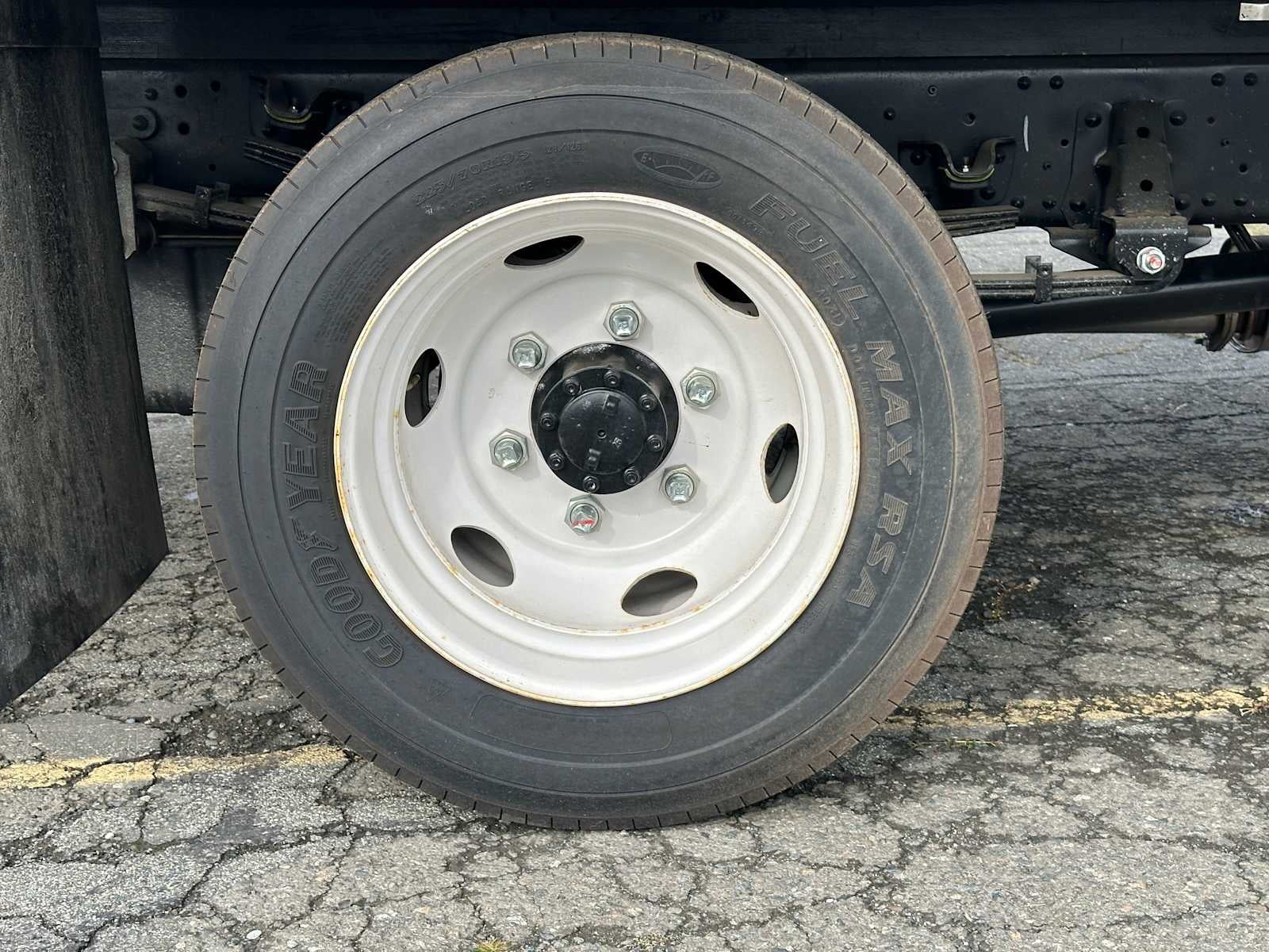 2025 Chevrolet Low Cab Forward 5500 HG Base