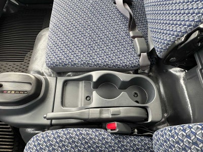 2025 Chevrolet Low Cab Forward 5500 HG Base