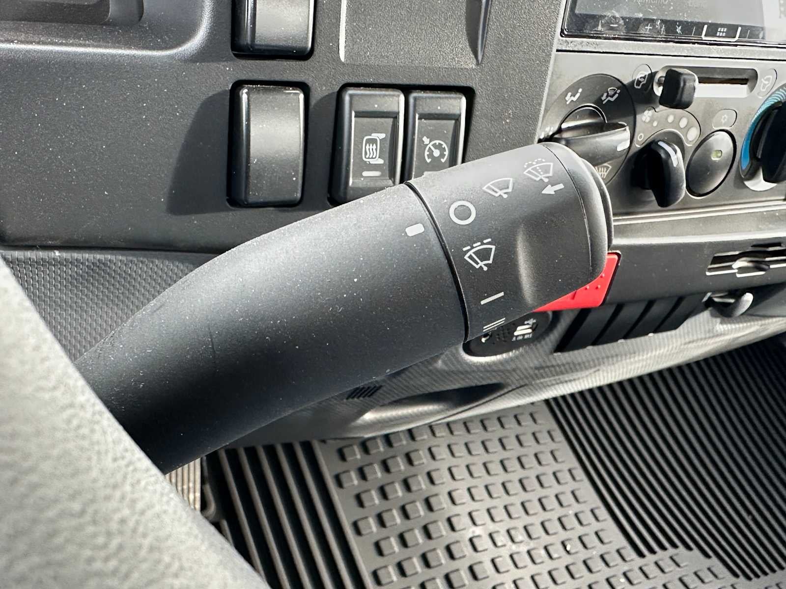 2025 Chevrolet Low Cab Forward 5500 HG Base