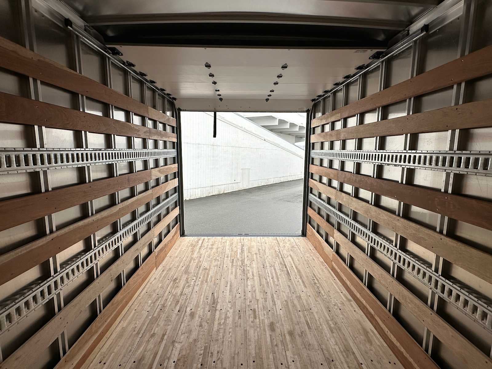 2025 Chevrolet Low Cab Forward 5500 HG Base