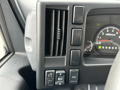 2025 Chevrolet Low Cab Forward 5500 HG Base