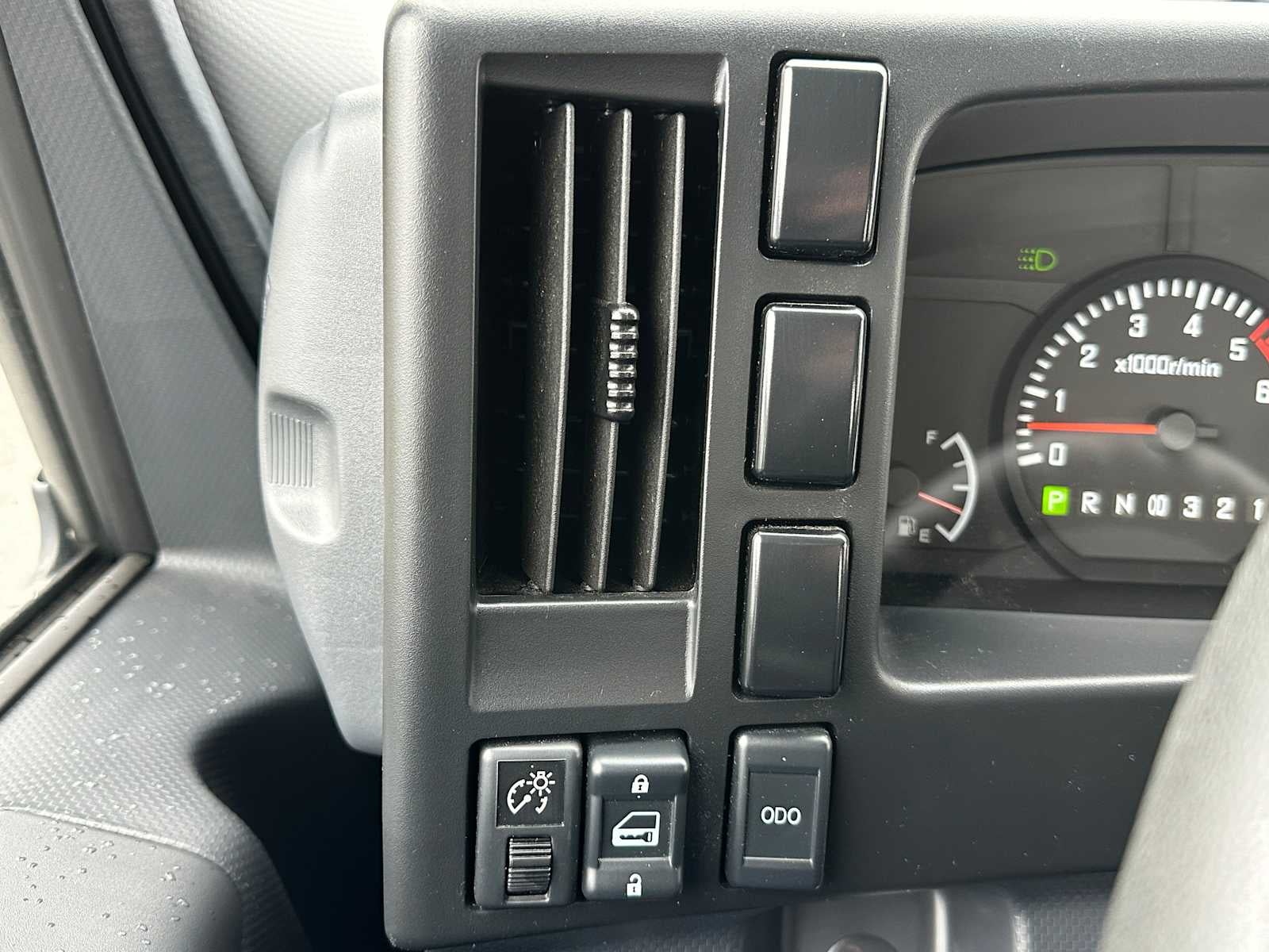 2025 Chevrolet Low Cab Forward 5500 HG Base