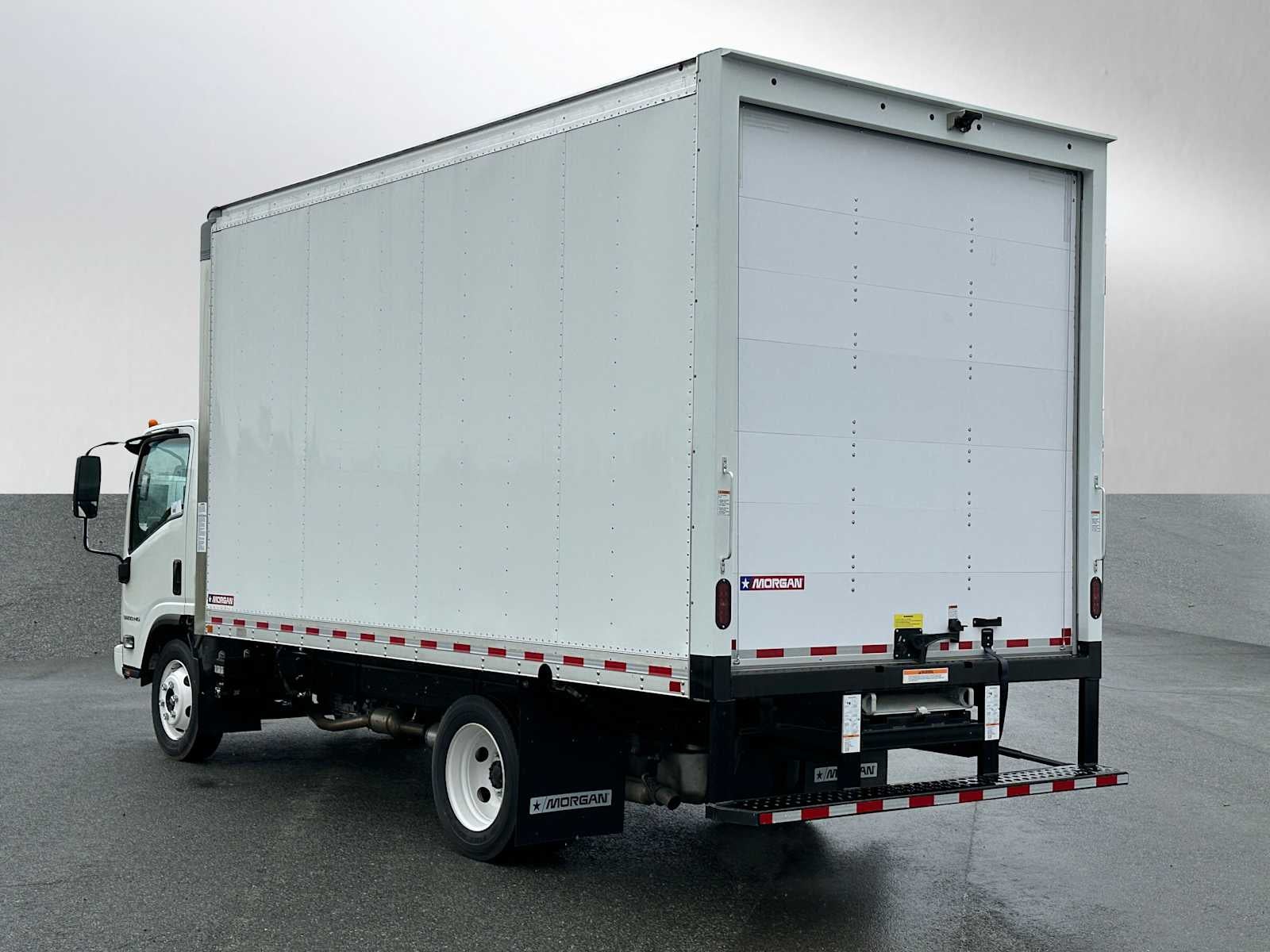 2025 Chevrolet Low Cab Forward 5500 HG Base