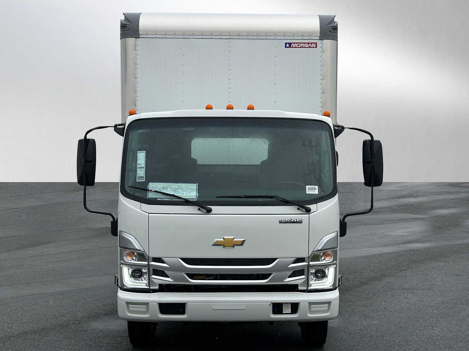 2025 Chevrolet Low Cab Forward 5500 HG Base