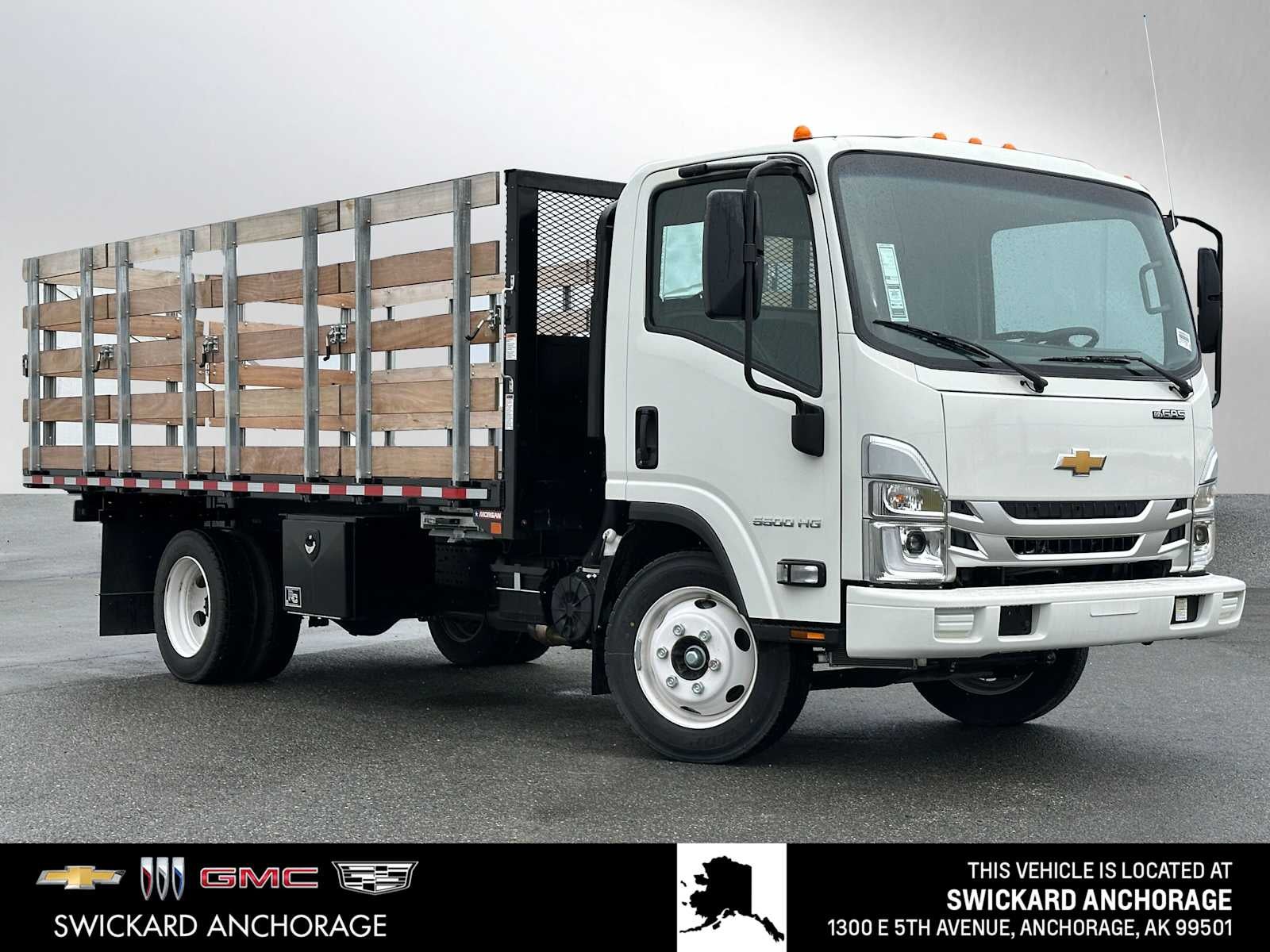 2025 Chevrolet Low Cab Forward 5500 HG Base