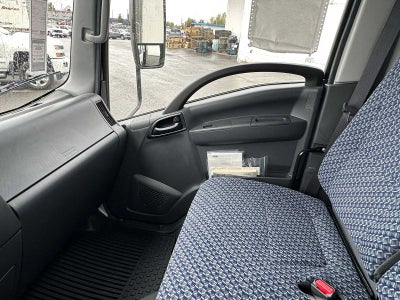 2025 Chevrolet Low Cab Forward 5500 HG Base