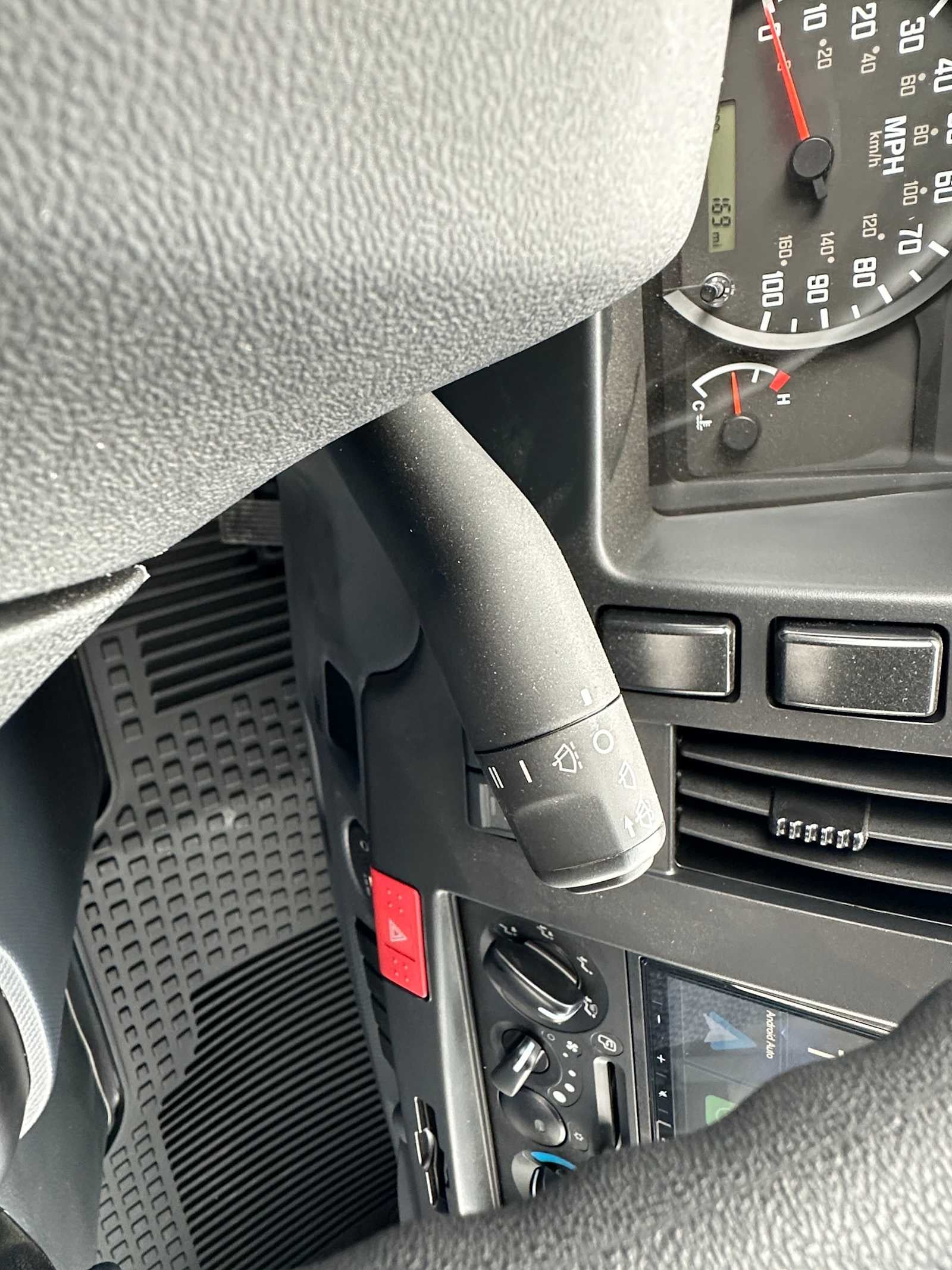 2025 Chevrolet Low Cab Forward 5500 HG Base