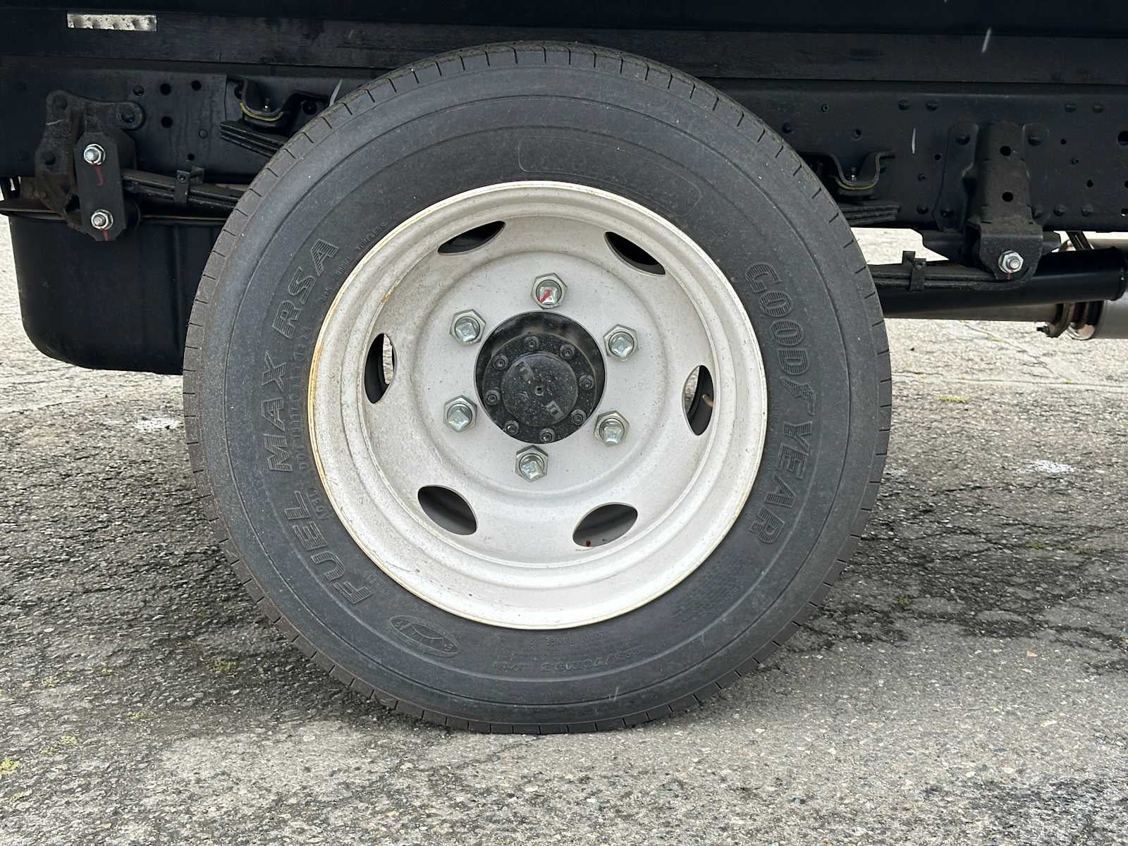 2025 Chevrolet Low Cab Forward 5500 HG Base