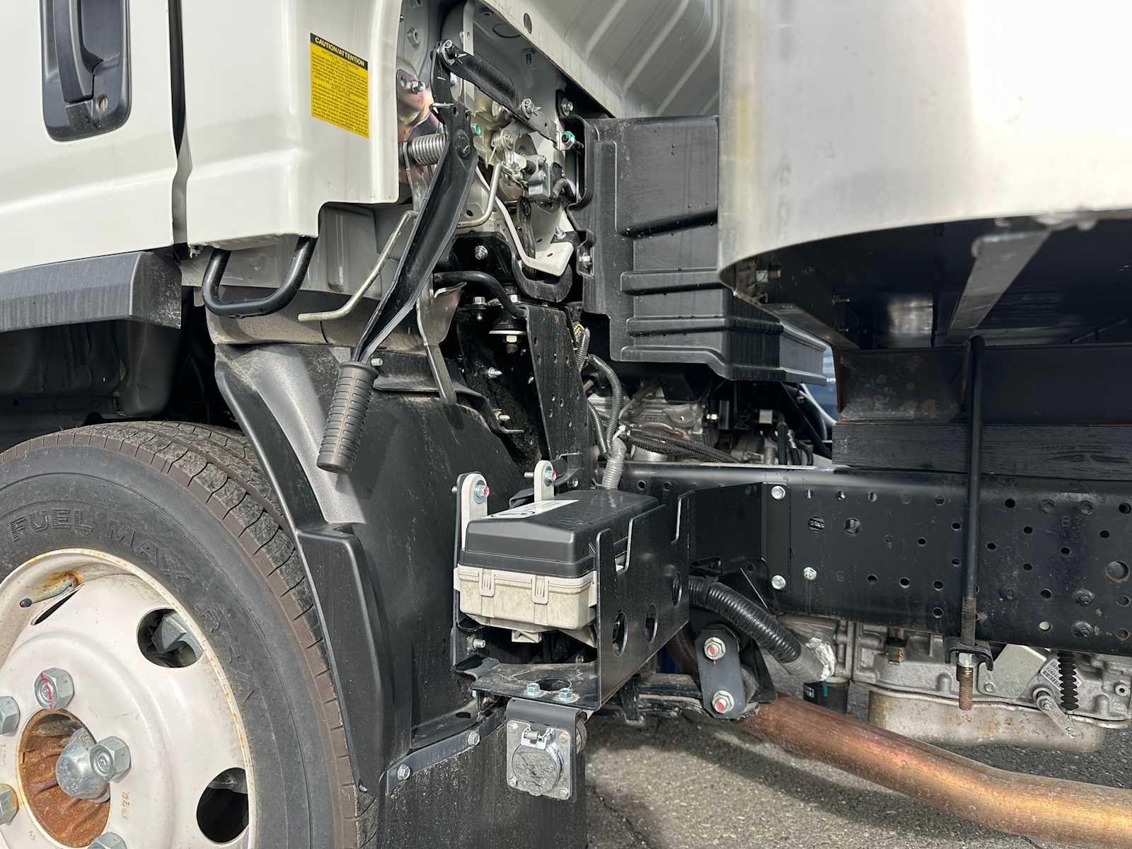 2025 Chevrolet Low Cab Forward 5500 HG Base