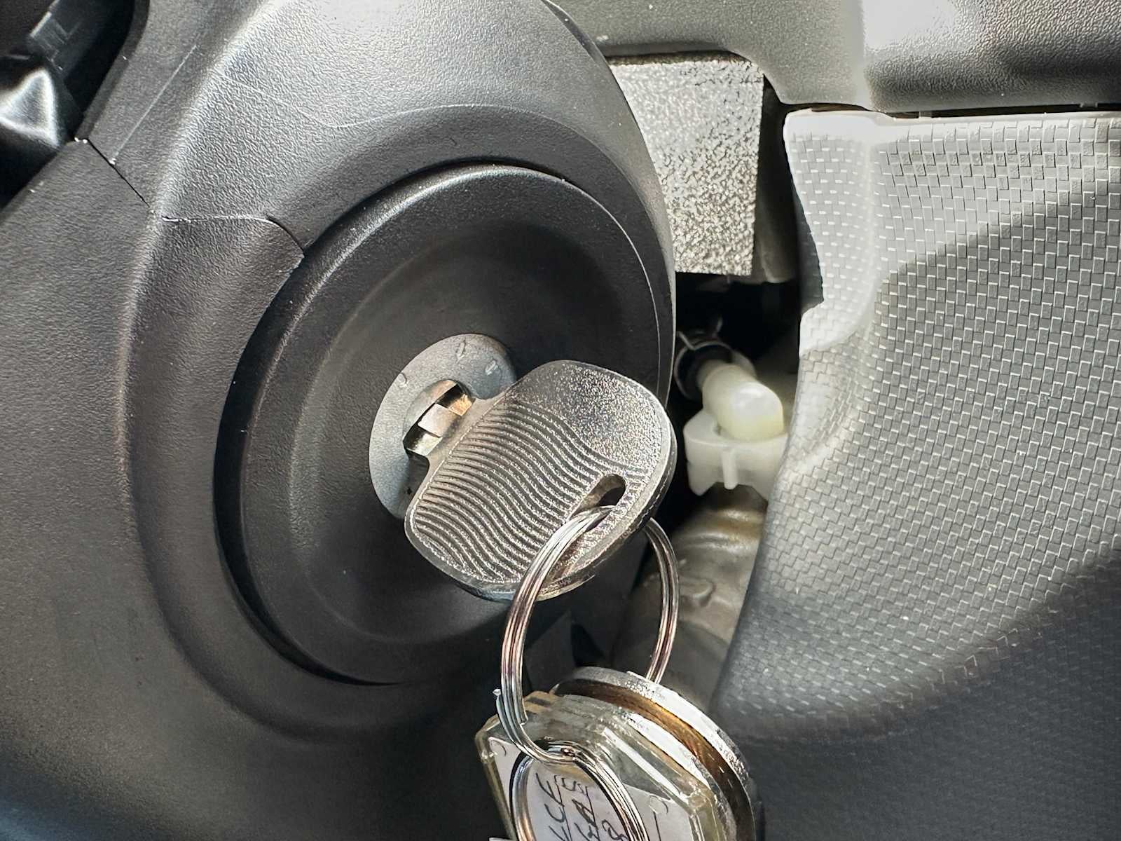 2025 Chevrolet Low Cab Forward 5500 HG Base