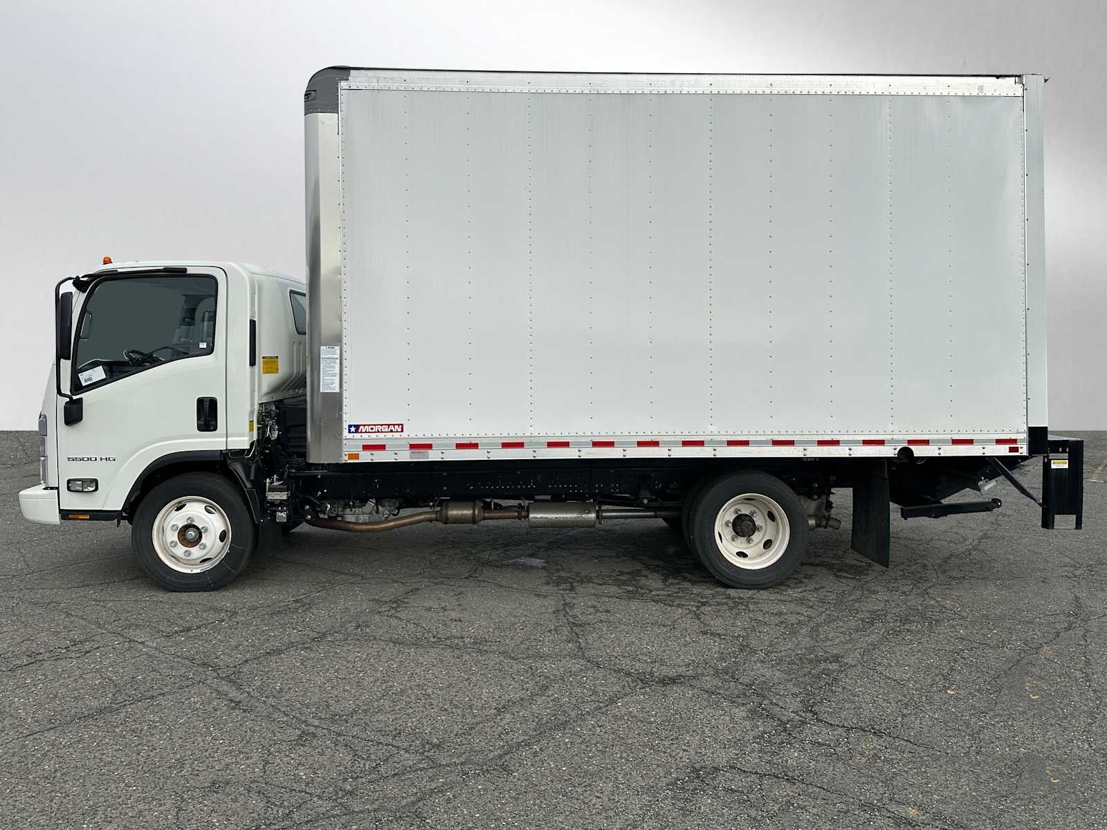 2025 Chevrolet Low Cab Forward 5500 HG Base