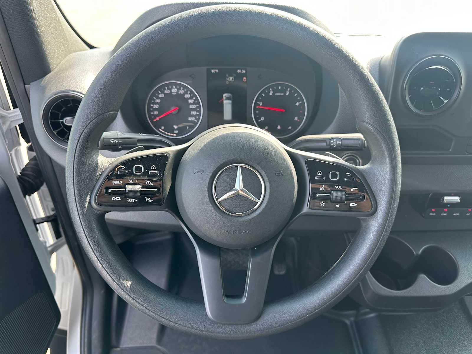 2024 Mercedes-Benz Sprinter Passenger Van 2500 STANDARD ROO