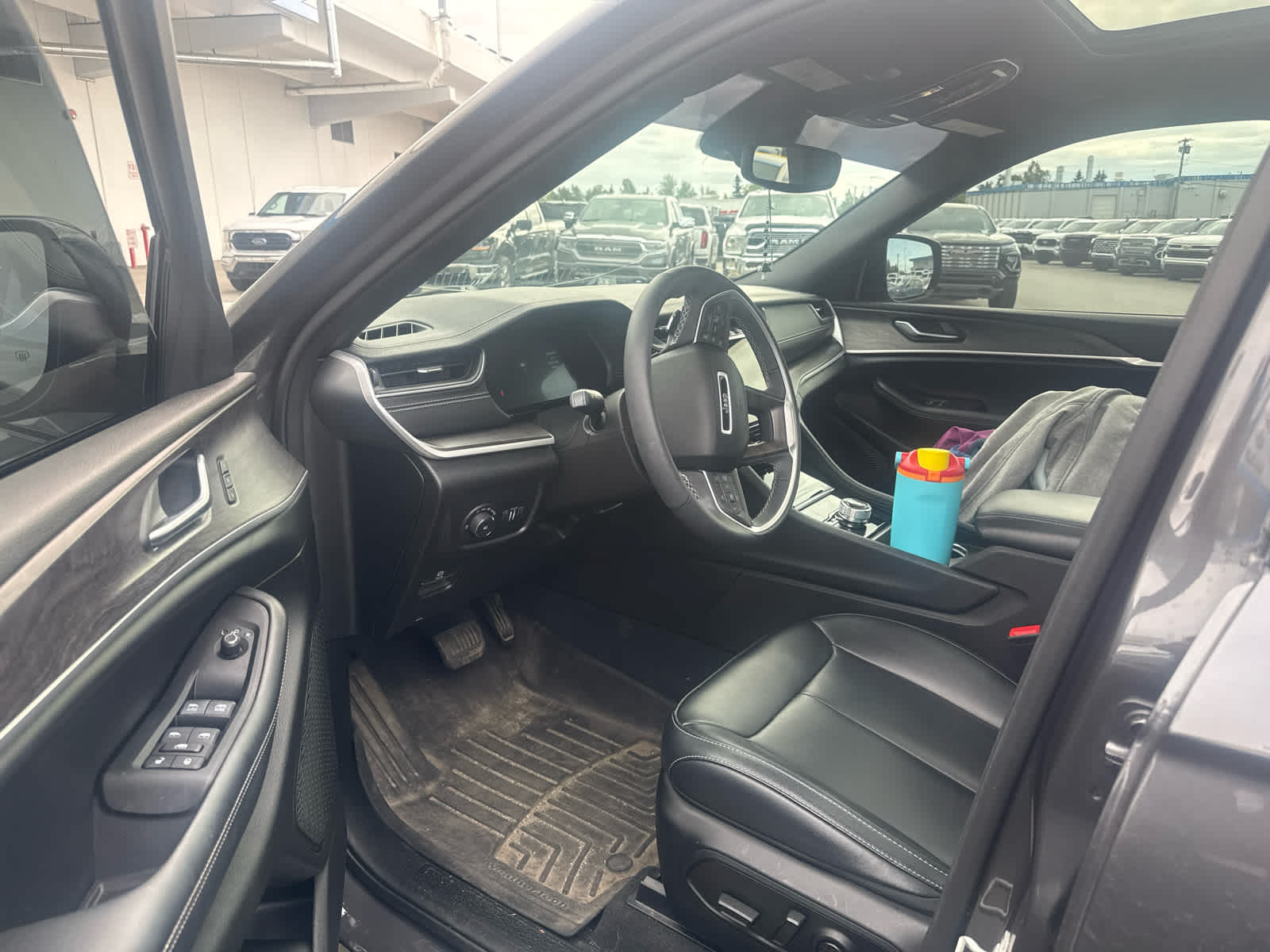 2024 Jeep Grand Cherokee L Limited 4x4