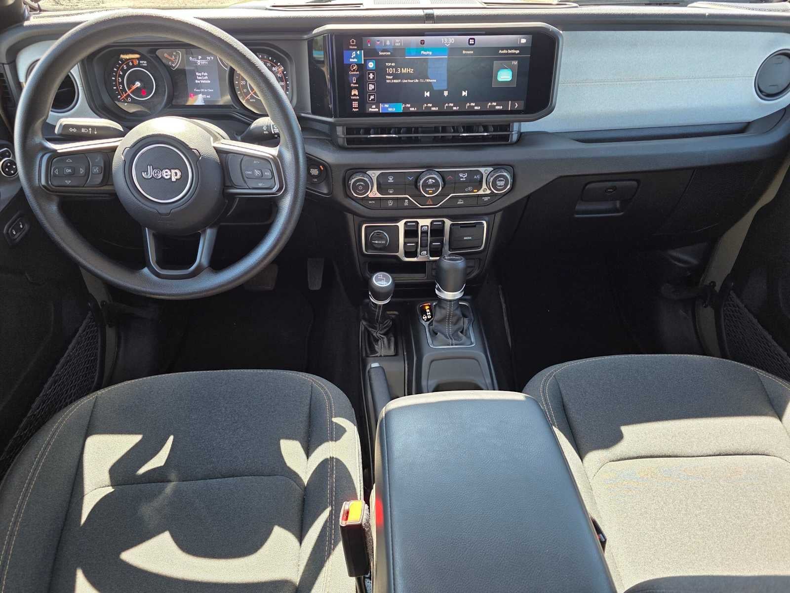 2025 Jeep Gladiator Nighthawk