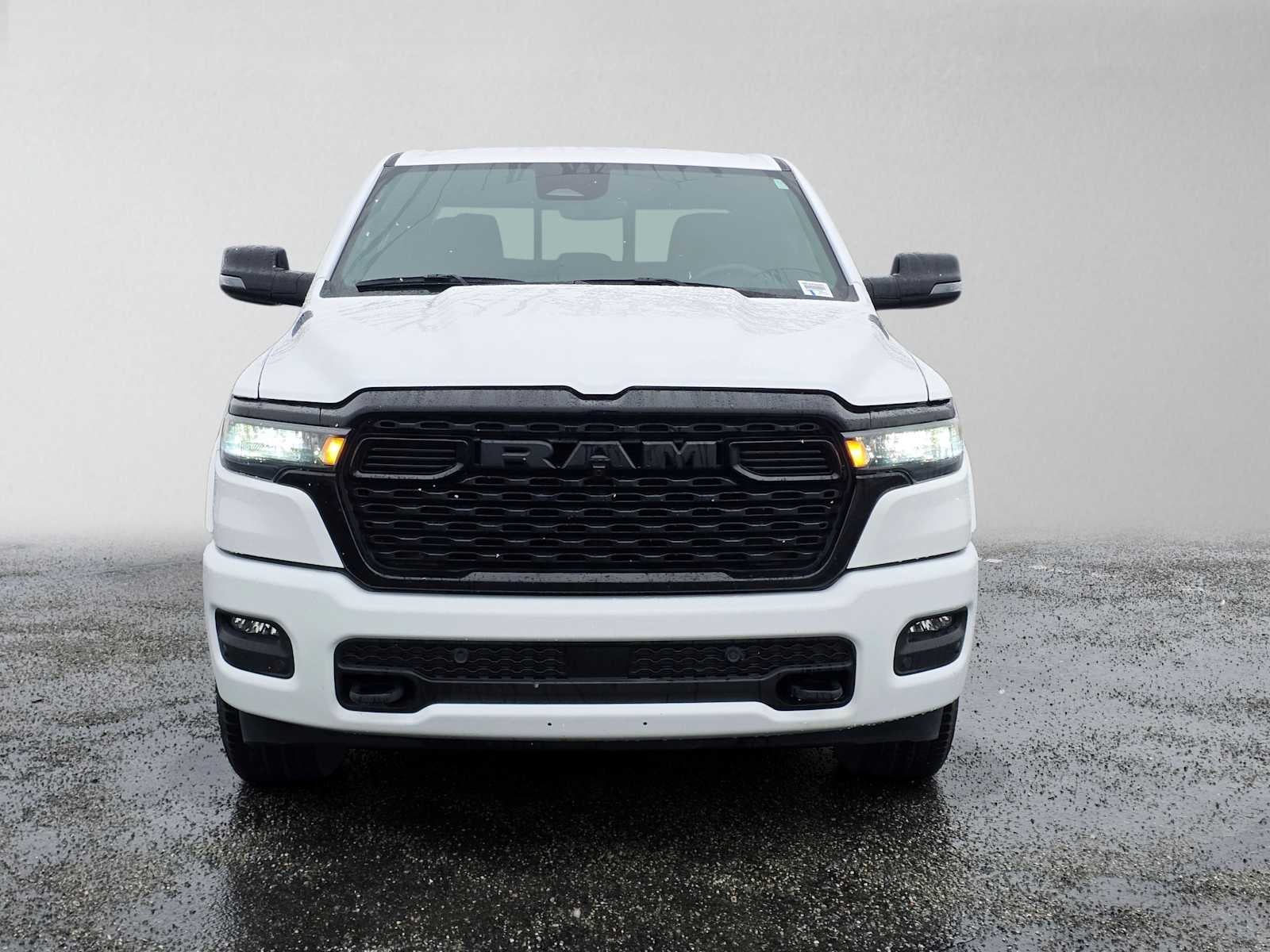 2026 RAM 1500 Big Horn Crew Cab 4x4 5'7" Box